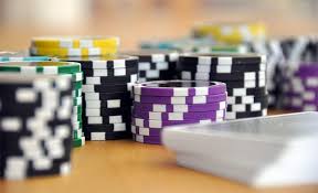 Rise of Live Casino Games in Online Gambling